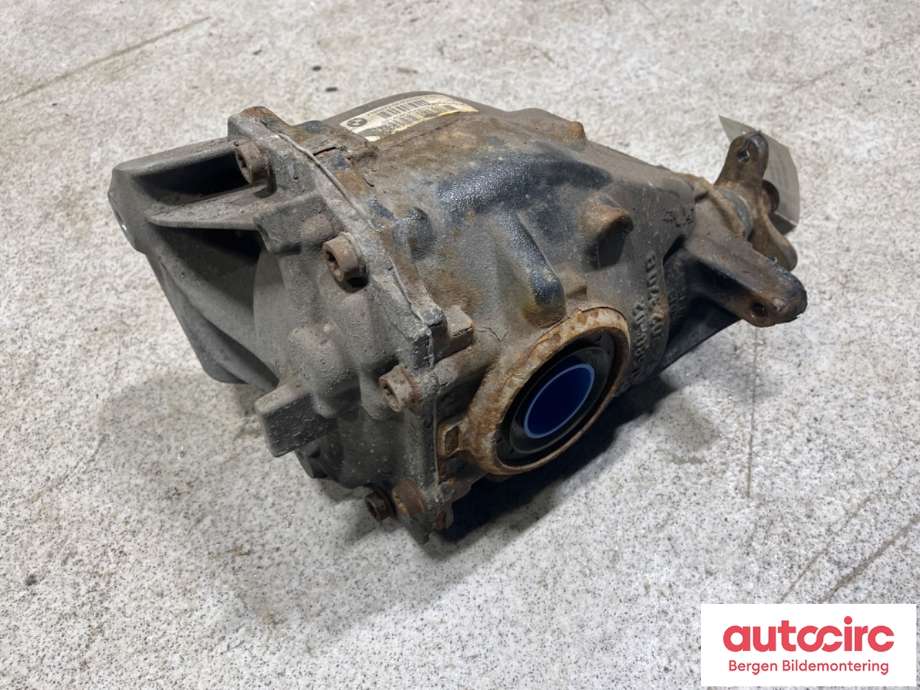 Kardang klokke bak til BMW 1-Serie 2015-2019 (Fase 2) (F20/F21) (F20/F21) (BMW|33 10 7 599 472||7599472-04)
