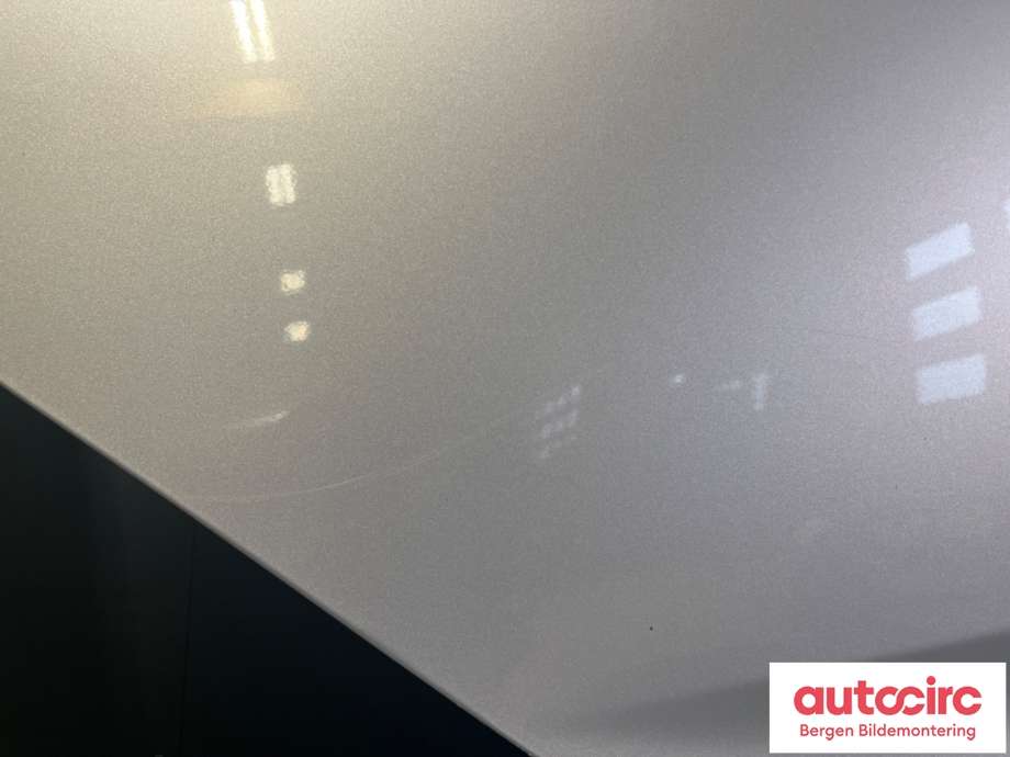 Dør høyre bak til Hyundai i40 2012-2017  (HYUNDAI|77004 3Z000|)