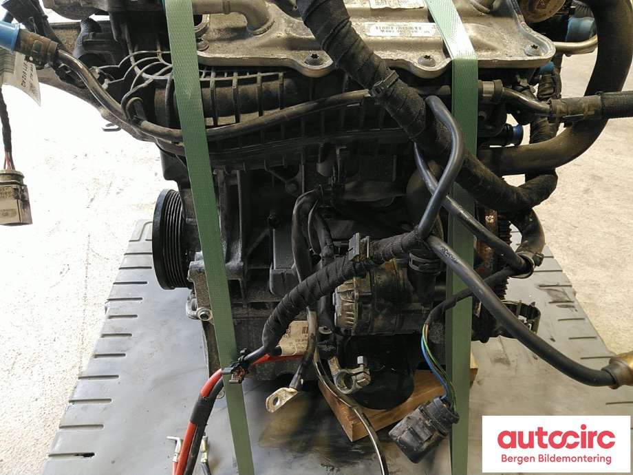 Motor bensin til Škoda Fabia 2014-2021 (Type III)  (SKODA|04C 100 033 A|)