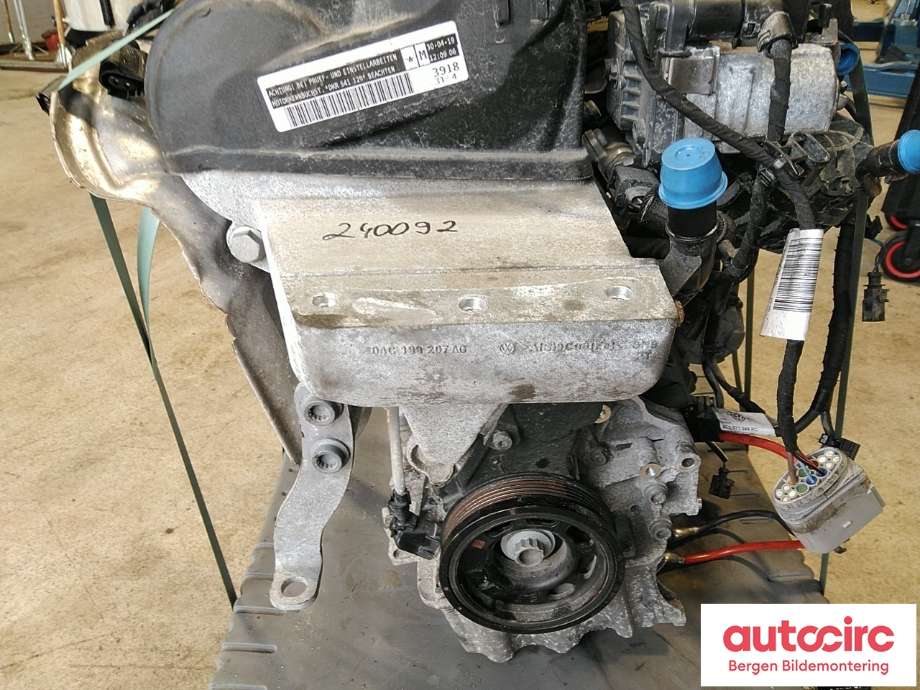 Motor bensin til Škoda Fabia 2014-2021 (Type III)  (SKODA|04C 100 033 A|)