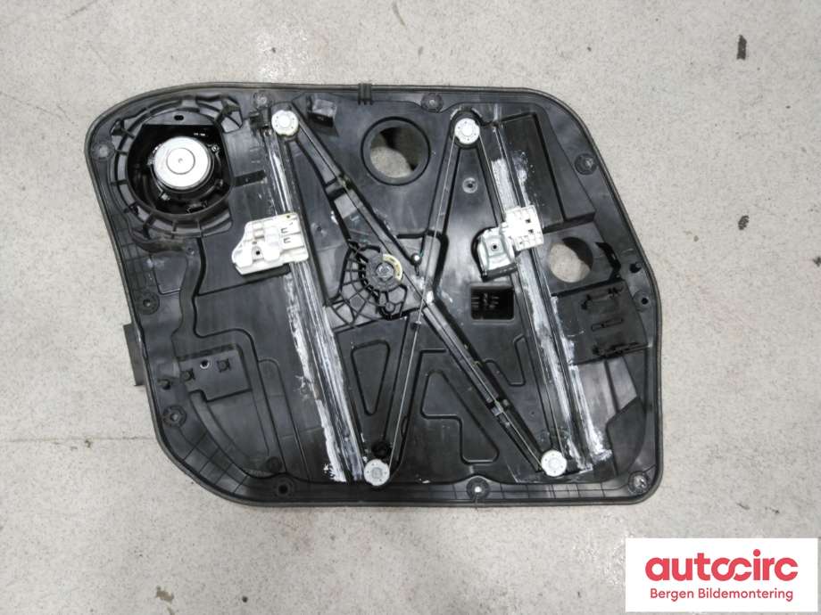 Ruteheis til Kia Soul 2014-2019 (Type II)  (KIA|82481B 2010|)
