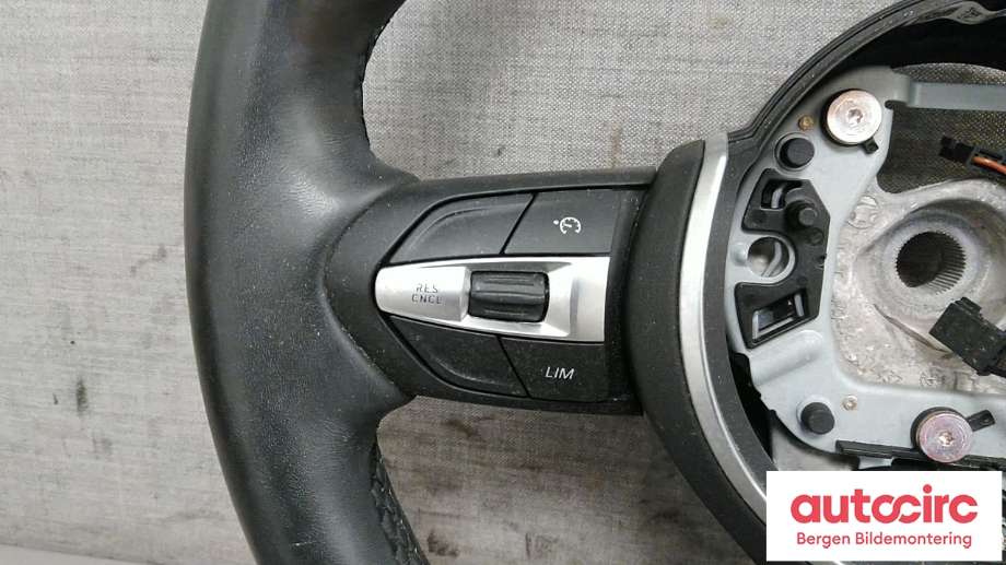 Ratt til BMW 2-Serie 2014-2021 (F22/F23) (F22/F23) (BMW|32 30 7 851 518|)