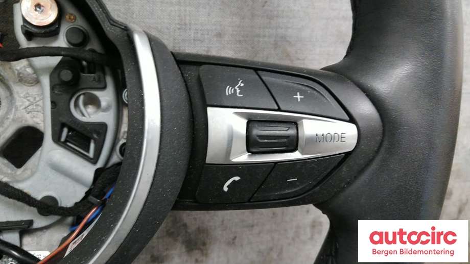 Ratt til BMW 2-Serie 2014-2021 (F22/F23) (F22/F23) (BMW|32 30 7 851 518|)