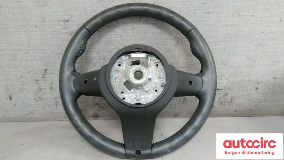Ratt til BMW 2-Serie 2014-2021 (F22/F23) (F22/F23) (BMW|32 30 7 851 518|)