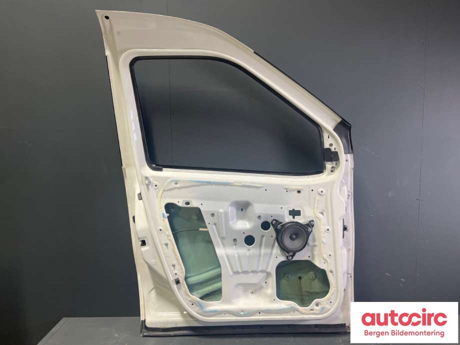Dør venstre foran til Fiat Doblo 2010-->> (Type II)  (FIAT|52122946|52155068|)