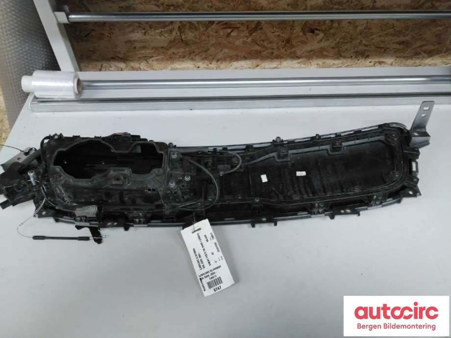 Batterilader inntak/luke til Kia Soul 2014-2019 (Type II)  (KIA|86350E4100IM|)