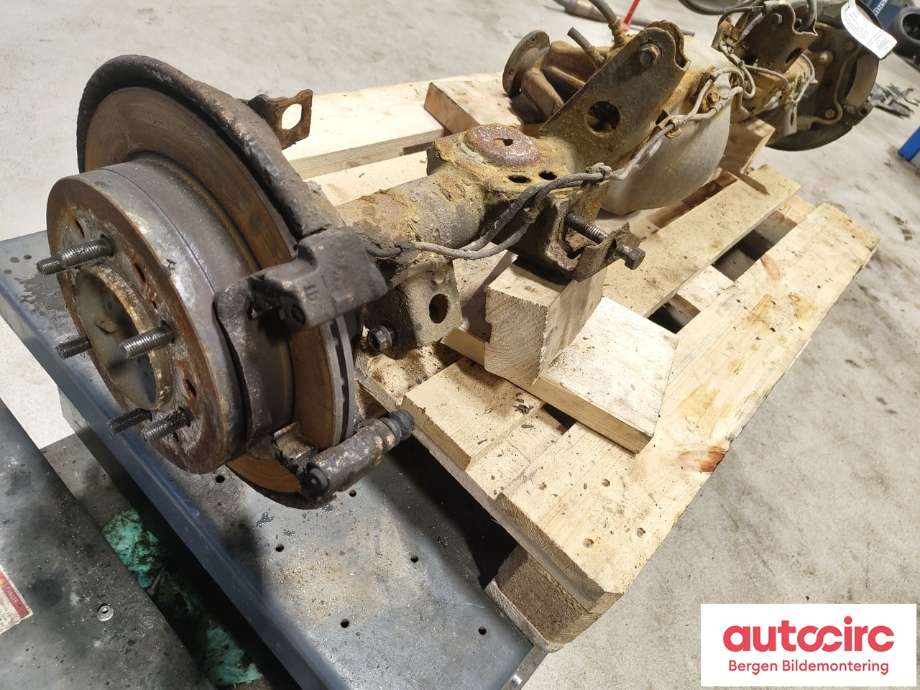 Kardang klokke bak til Toyota Land Cruiser 120 2002-2009  (TOYOTA|4211060870|)