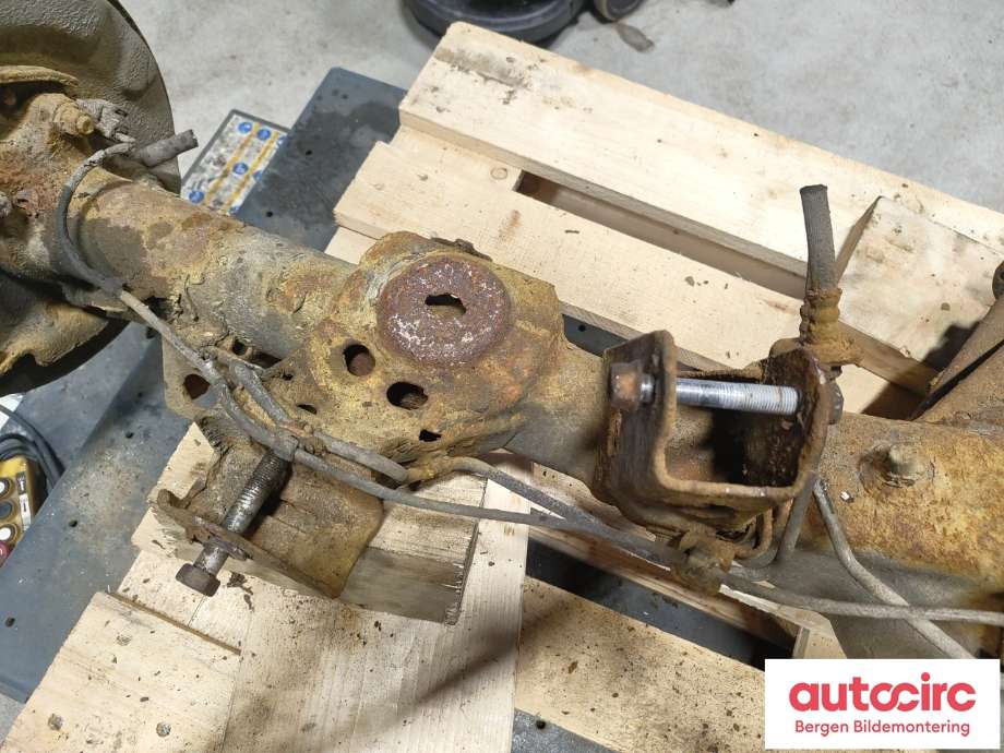 Kardang klokke bak til Toyota Land Cruiser 120 2002-2009  (TOYOTA|4211060870|)