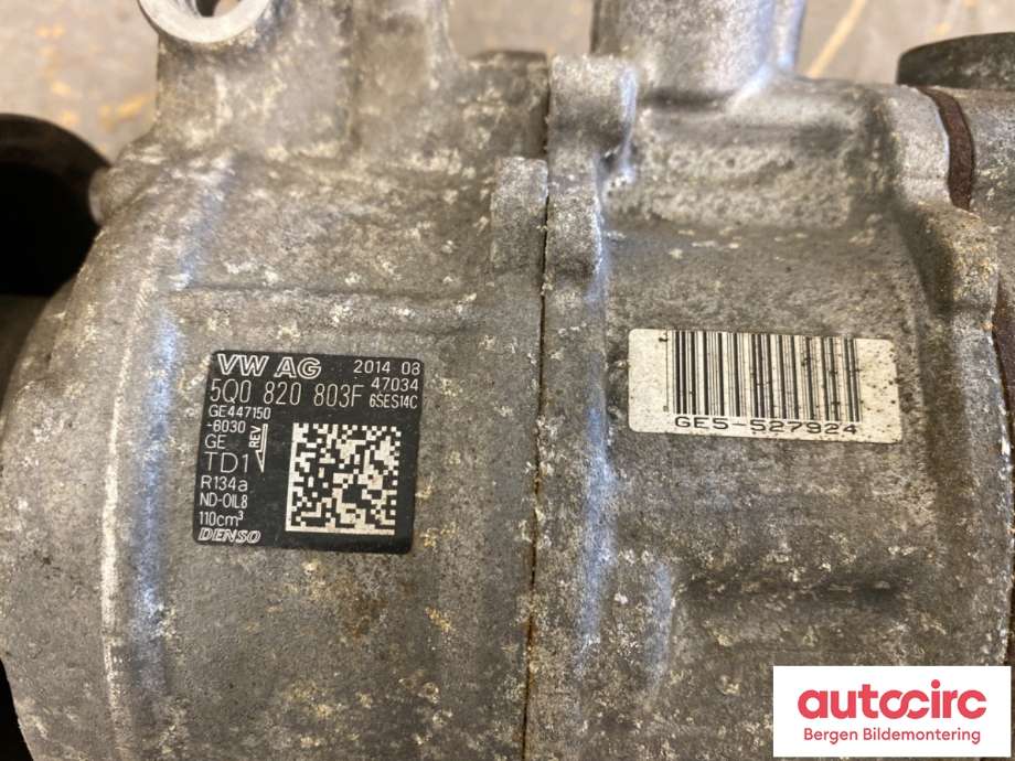 Aircondition kompressor til VW Golf VII 2012-2017 (Fase 1)  (VOLKSWAGEN|5Q0 820 803 F||5Q0 820 803F)