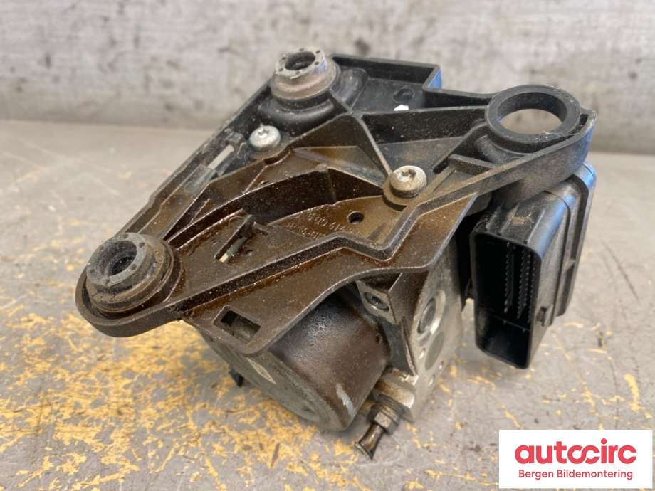 Styreenhet ABS til VW Golf VII 2012-2017 (Fase 1) (VOLKSWAGEN|5Q0 614 517 CK||5Q0 907 379 L)