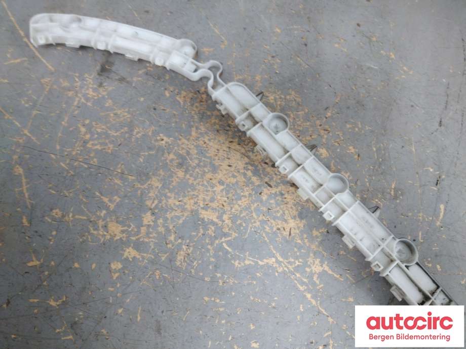 Diverse deler til Mitsubishi Outlander 2012-2015 (Type III, Fase 1)  (MITSUBISHI|6410C153||4B45X)