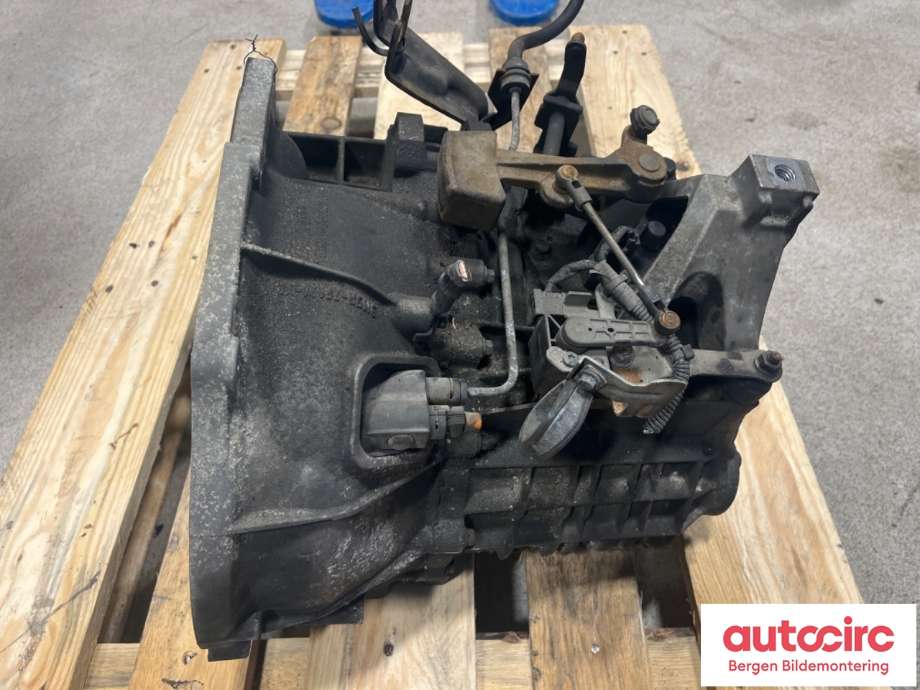 Girkasse manuell til Volvo S40 2008-2012 (Type II, Fase 2)  (VOLVO|36050976|)