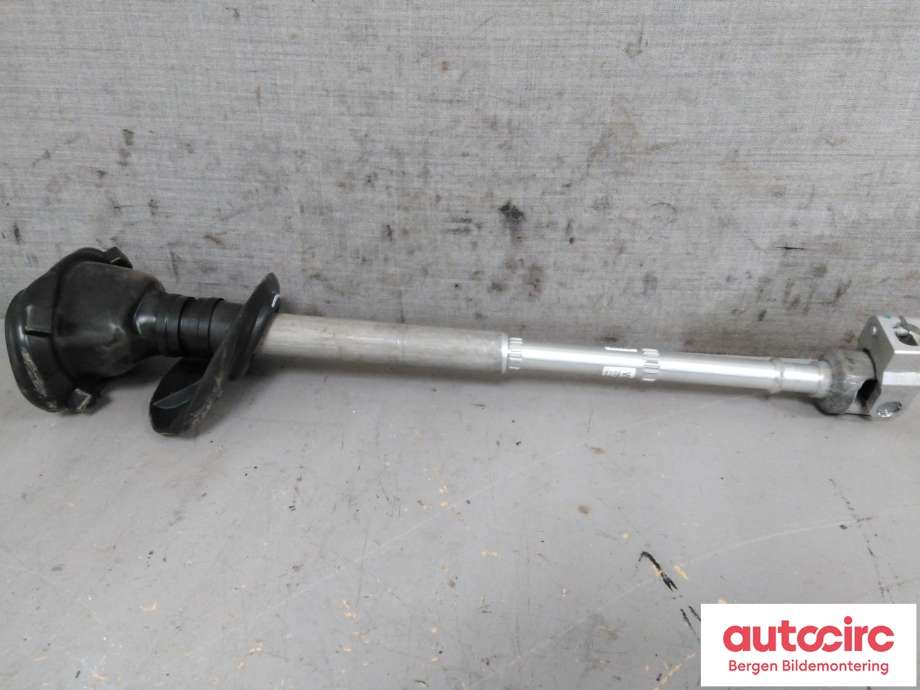 Rattaksel til Porsche Taycan, 2019-->> (PORSCHE|971 419 753 M)
