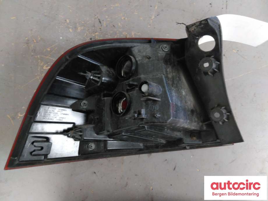 Baklykt høyre til Kia Rio 2011-2017 Type III  (KIA|92402 1W210|)