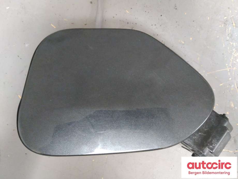 Batterilader inntak/luke til Porsche Taycan, 2019-->> (PORSCHE|9J1 821 247 A)