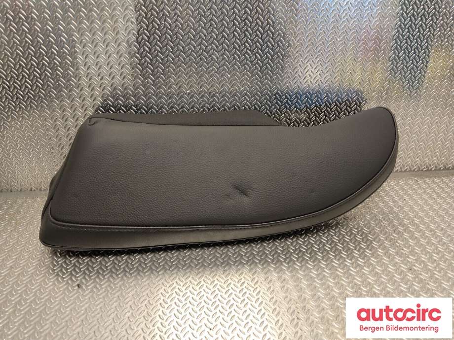 Diverse deler til Porsche Taycan, 2019-->> (PORSCHE|)