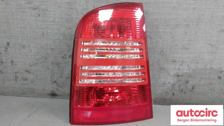 Baklykt venstre til Škoda Octavia 2005-2008 (Type II, Fase 1) (SKODA|1U9 945 257|)