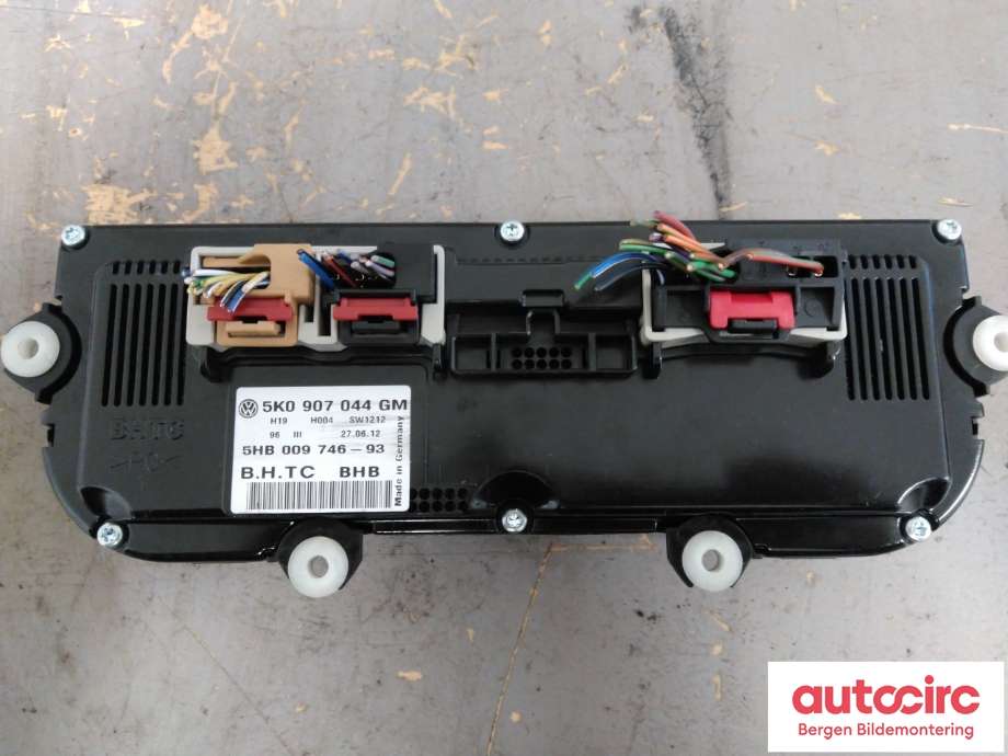 Varmeapparat betjening til VW Tiguan 2011-2016 (Type I, Fase 2)  (VOLKSWAGEN|5K0 907 044 HD||5K0 907 044 GM)