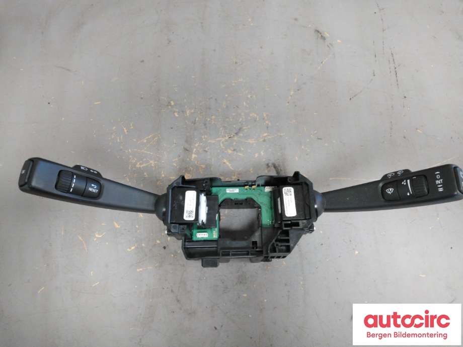 Bryter combi til Volvo V40 2012-2019 (VOLVO|31456042|31327904|31394001 31394008)