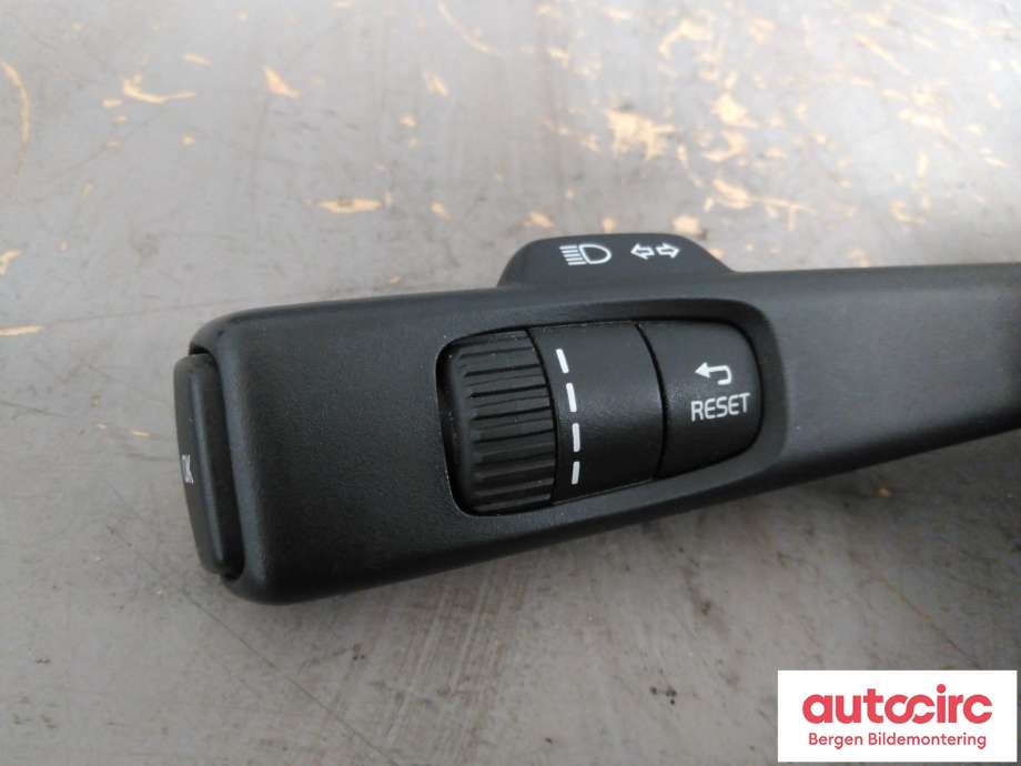 Bryter combi til Volvo V40 2012-2019 (VOLVO|31456042|31327904|31394001 31394008)