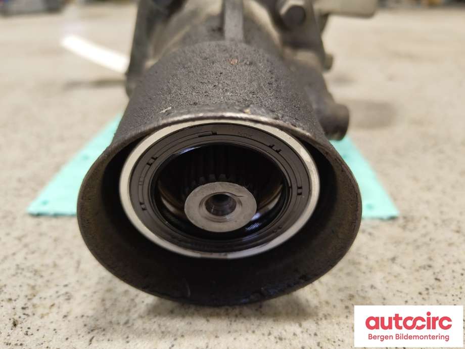 Kardang klokke bak til Mitsubishi Outlander 2012-2015 (Type III, Fase 1)  (MITSUBISHI|3200A158|)