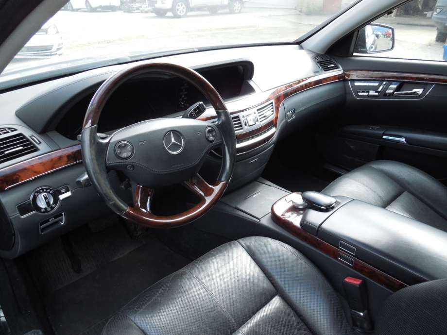 Mercedes S-Klasse 2005-2013 (W221) (W221), Motorkode: M273.961, Girkassekode: