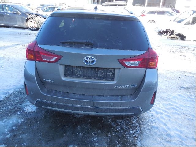 Toyota Auris 2013-2015 (Type II, Fase 1) , Motorkode: 2ZR-FXE, Girkassekode: 3090047064