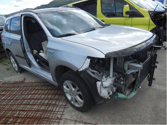 Mitsubishi Outlander 2015-->> (Type III, Fase 2) , Motorkode: 4B11, Girkassekode: 