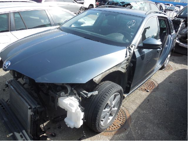 Škoda Octavia 2013-2016 (Type III, Fase 1) delebil , Motorkode: CLHA, Girkassekode: 