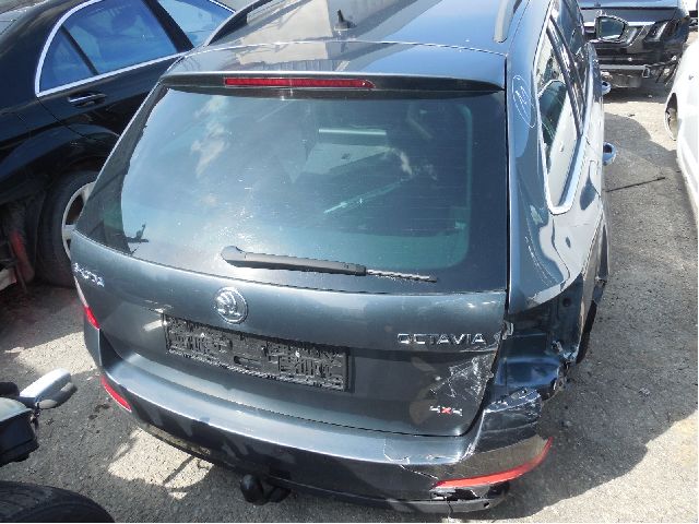 Škoda Octavia 2013-2016 (Type III, Fase 1) delebil , Motorkode: CLHA, Girkassekode: 