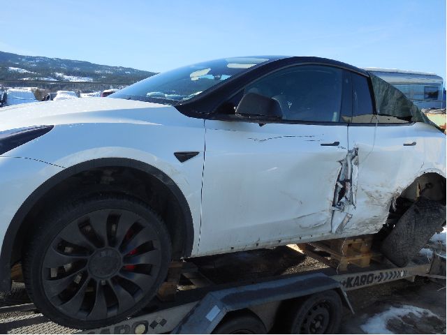 Tesla Model Y 2021-2024 (Type I) delebil , Motorkode: 3DU, Girkassekode: 