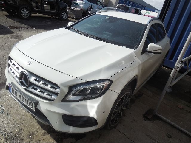 Mercedes GLA 2014-2020 (X156) (X156), Motorkode: M270.910, Girkassekode: 