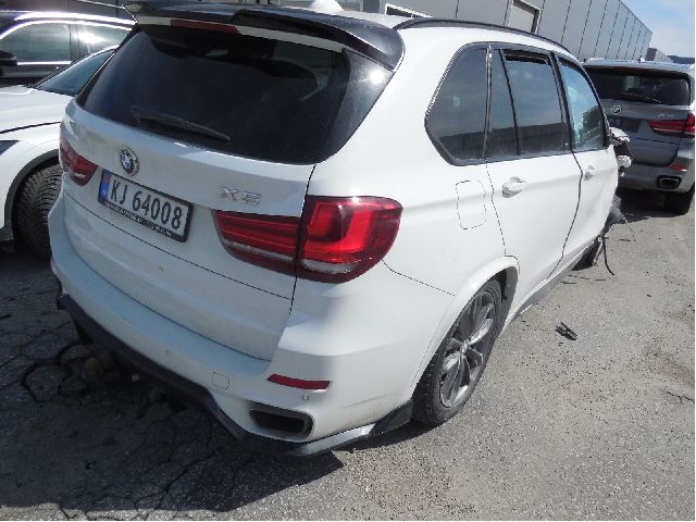 BMW X5 2013-2018 (F15) (F15), Motorkode: N20-B20A, Girkassekode: 