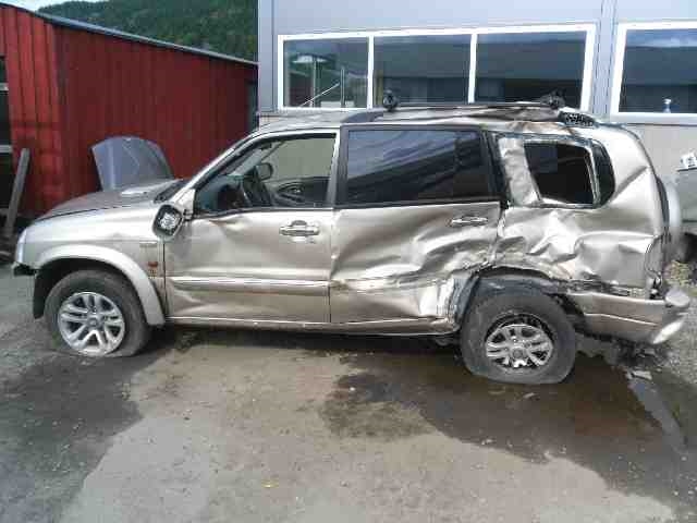 Suzuki Grand Vitara 1998-2005 (Type II) , Motorkode: RHW, Girkassekode: 