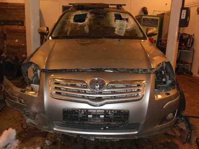 Toyota Avensis 2003-2008 (Type II) , Motorkode: 1AD-FTV, Girkassekode: 