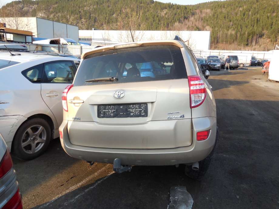 Toyota RAV4 2009-2013 (Type III, Fase 2) delebil , Motorkode: 2AD-FTV, Girkassekode: 