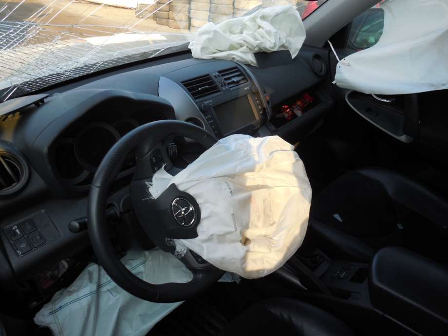 Toyota RAV4 2009-2013 (Type III, Fase 2) delebil , Motorkode: 2AD-FTV, Girkassekode: 