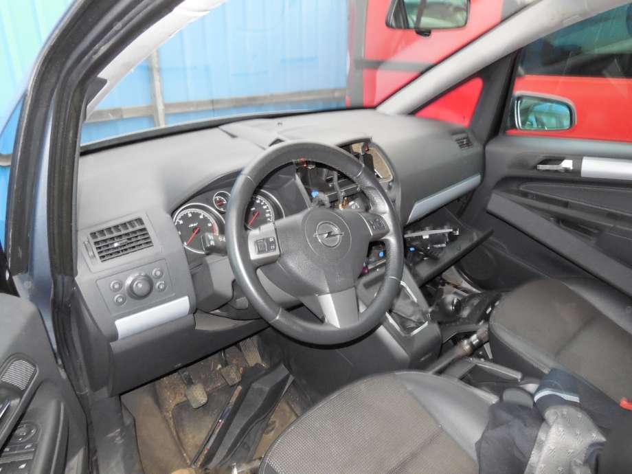Opel Zafira B 2005-2011 , Motorkode: Z19DTL, Girkassekode: 