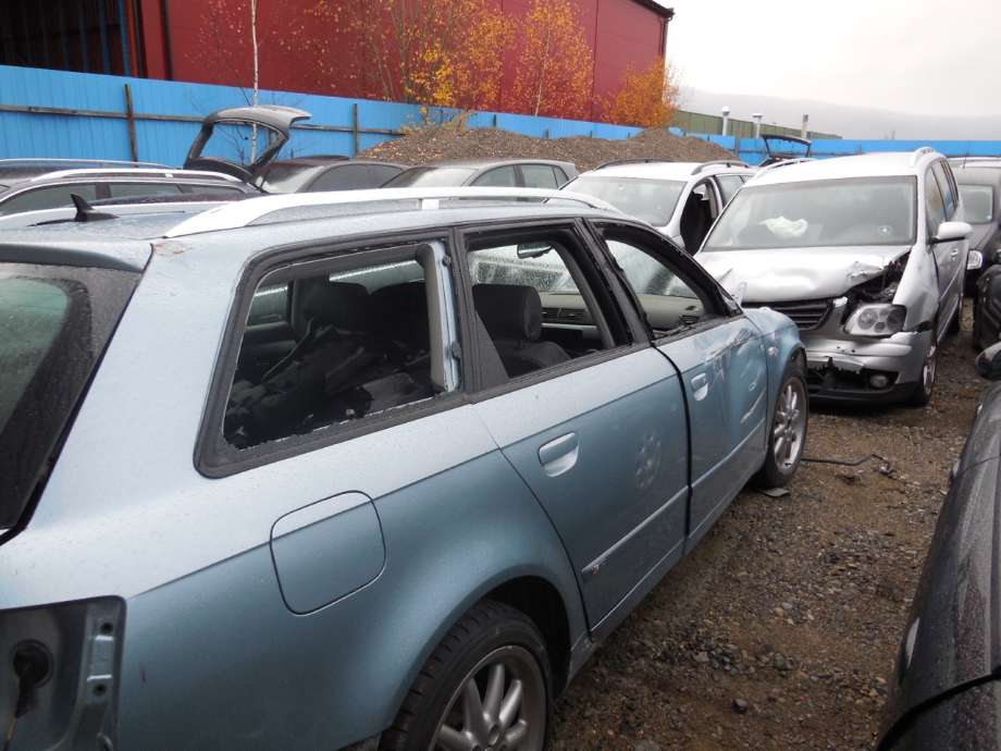 Audi A4 2004-2008 (Type III) (B7) (B7), Motorkode: BLB;BRE, Girkassekode: HCF 6t mann