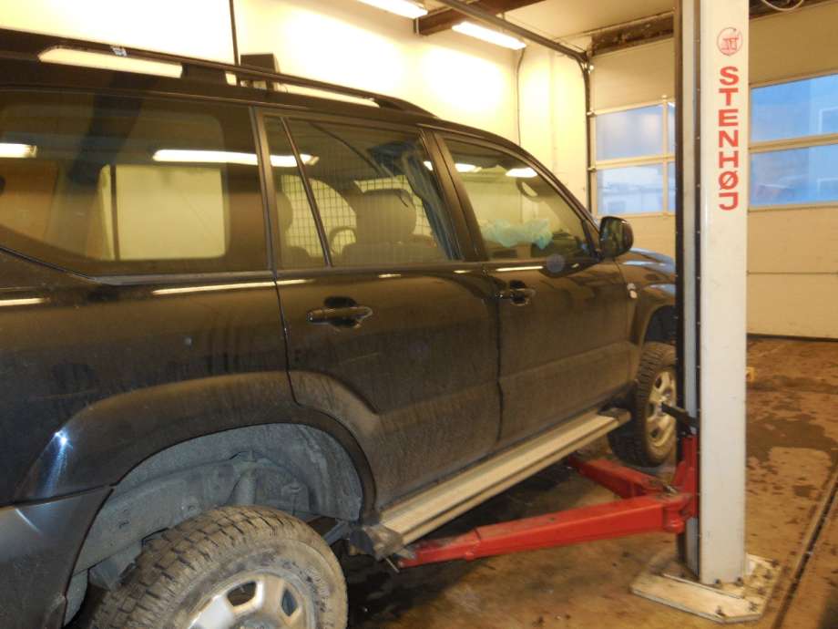 Toyota Land Cruiser 120 2002-2009 , Motorkode: 1KD-FTV, Girkassekode: 6t man