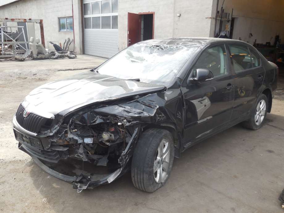Škoda Octavia 2009-2013 (Type II, Fase 2) , Motorkode: BLS, Girkassekode: JCR 5t mann
