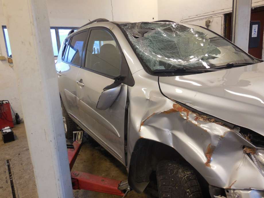 Toyota RAV4 2009-2013 (Type III, Fase 2) , Motorkode: 2AD-FTV, Girkassekode: 6t man