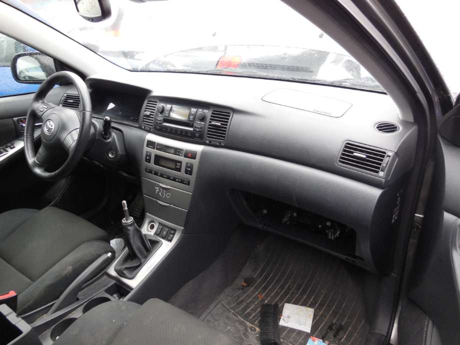 Toyota Corolla 2002-2007 , Motorkode: 4ZZ-FE, Girkassekode: 5t mann.