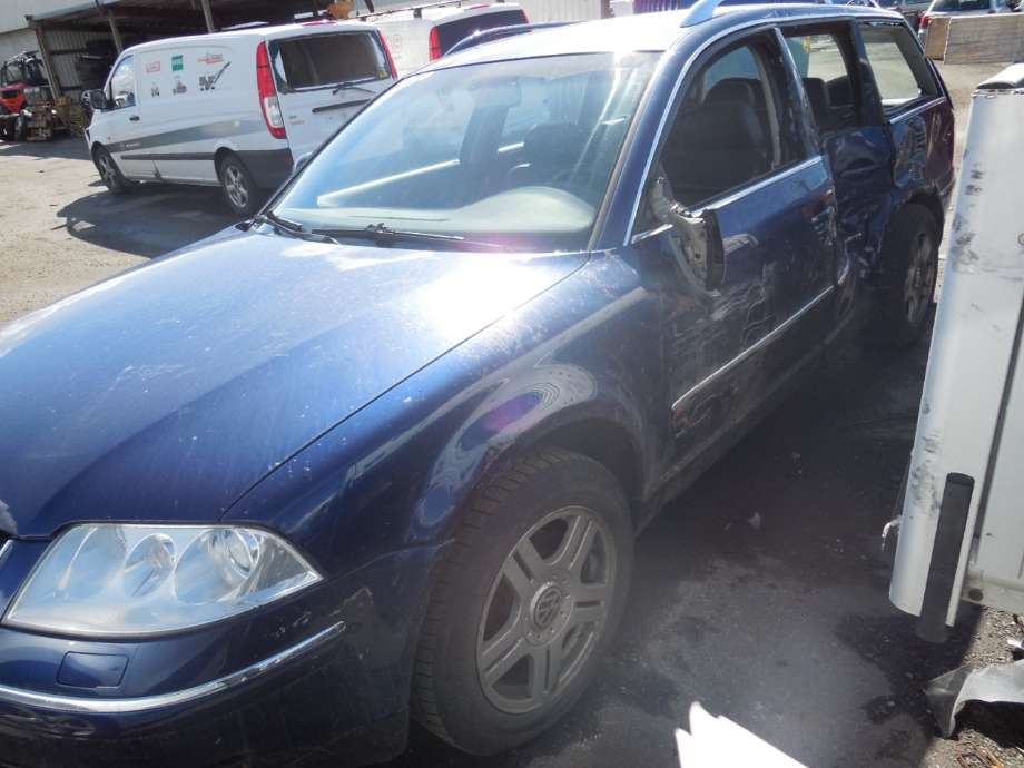 VW Passat 2001-2005 (B5,3BG) (B5,3BG), Motorkode: AVB, Girkassekode: