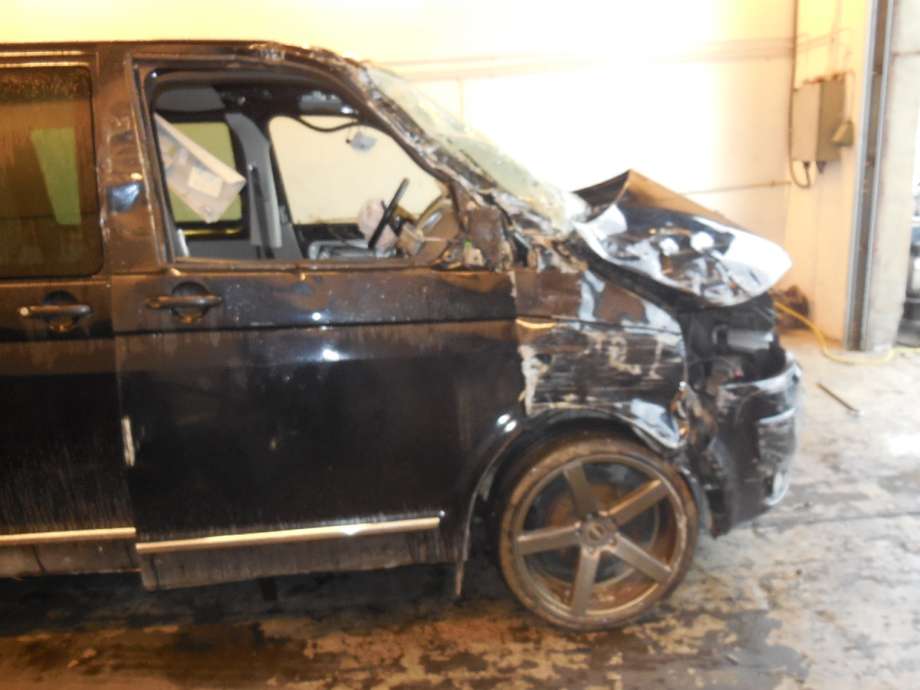 VW Transporter / Caravelle 2009-2015 (Fase 2) (T5) delebil , Motorkode: CFCA, Girkassekode: NYC