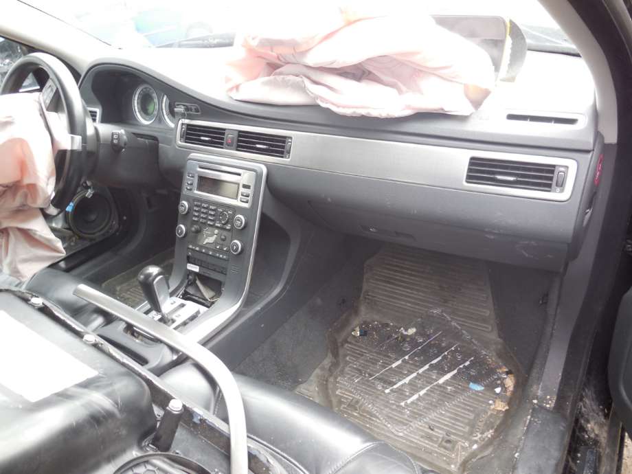 Volvo V70 2007-2013 (Type III, Fase 1) , Motorkode: D5204T2, Girkassekode: 