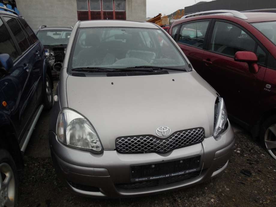 Toyota Yaris 2003-2005 (Type I, Fase 2) , Motorkode: 1SZ-FE, Girkassekode: 5t man