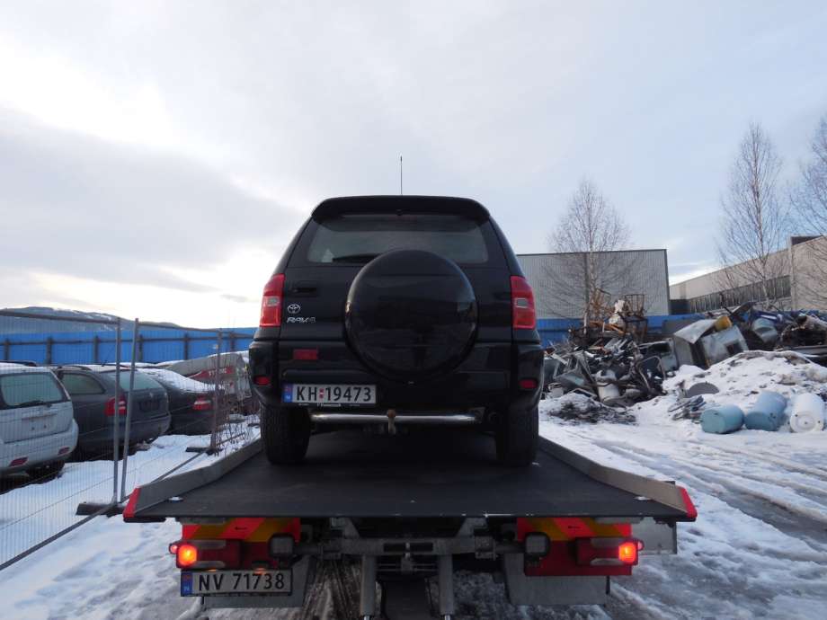 Toyota RAV4 2000-2006 (Type II) , Motorkode: 1CD-FTV, Girkassekode: 5t mann