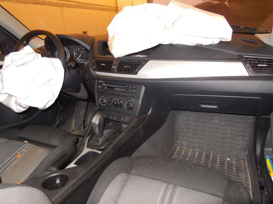 BMW X1 2009-2015 (E84) (E84), Motorkode: N47-D20C, Girkassekode: 