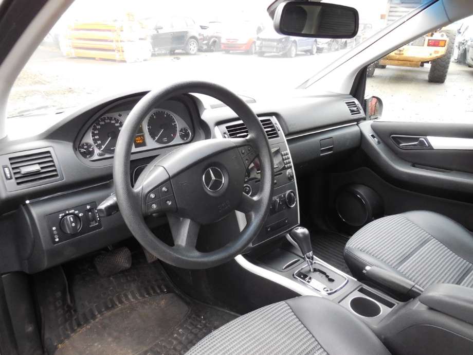 Mercedes B-Klasse 2005-2008 (Fase 1) (W245) (W245), Motorkode: OM640.940, Girkassekode: